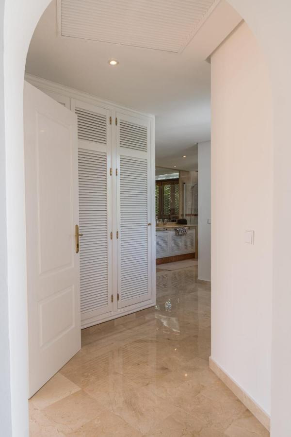 Апартаменты Luxurious Penthouse In Ventura Del Mar Puerto Banus Марбелья Экстерьер фото